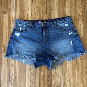 Kut from the Kloth Women's Mid Wash Distressed Denim Shorts